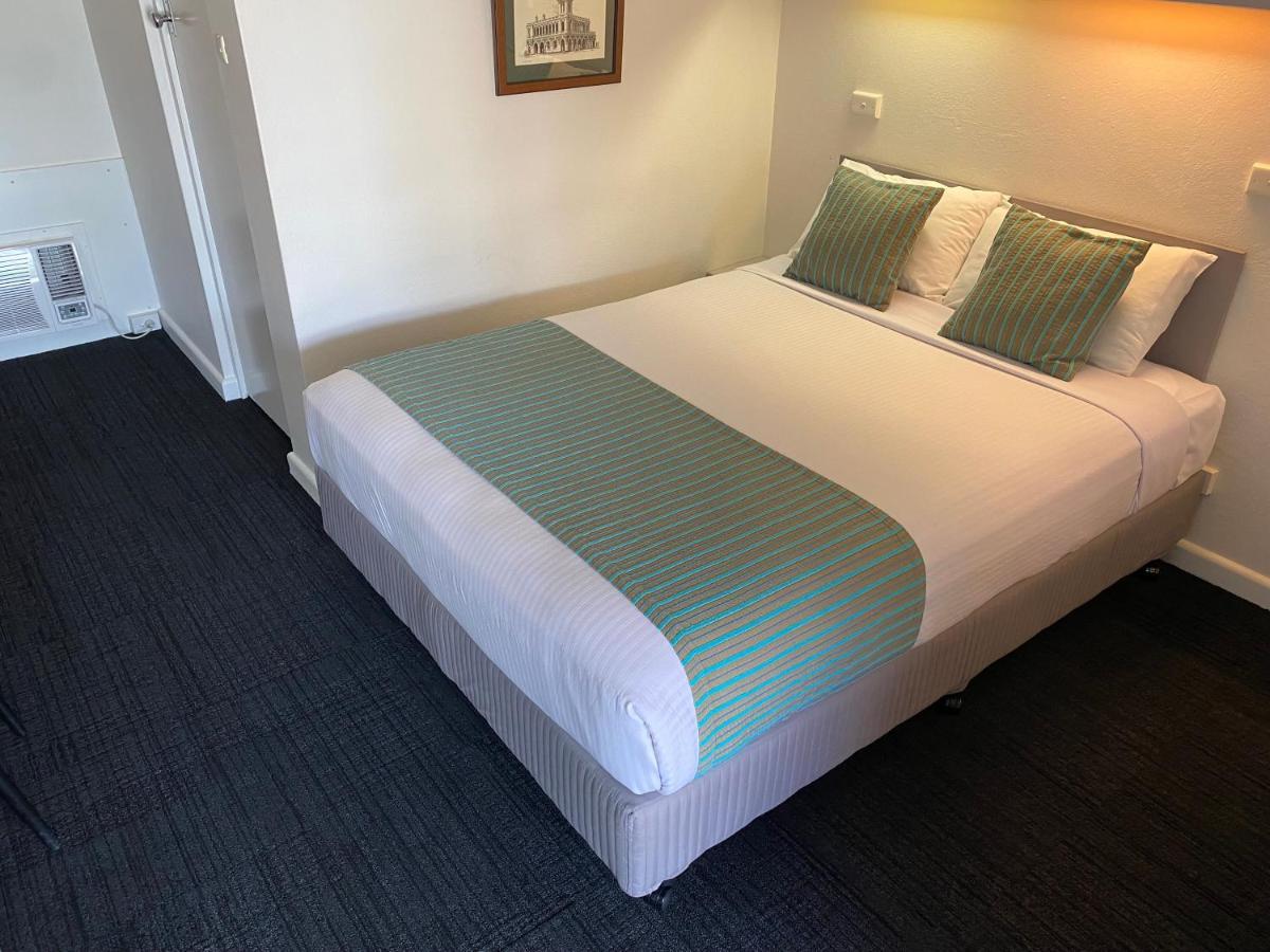 Ben Hall Motor Inn 福布斯 外观 照片